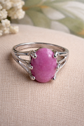 Magenta glass stone ring size 20